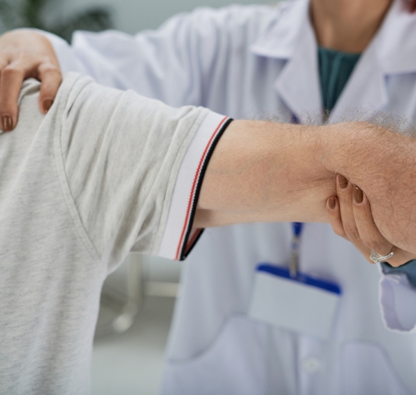 best shoulder treatment in telangana